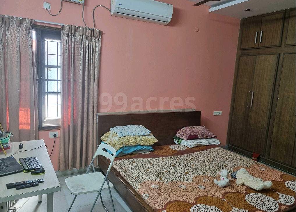 11 BHK Independent House 